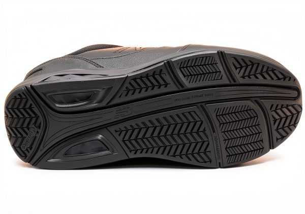 New Balance Leather Walking Shoes Men Comfort Support Sizes-7